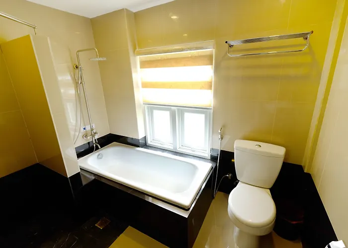 Sari Hotel 3*